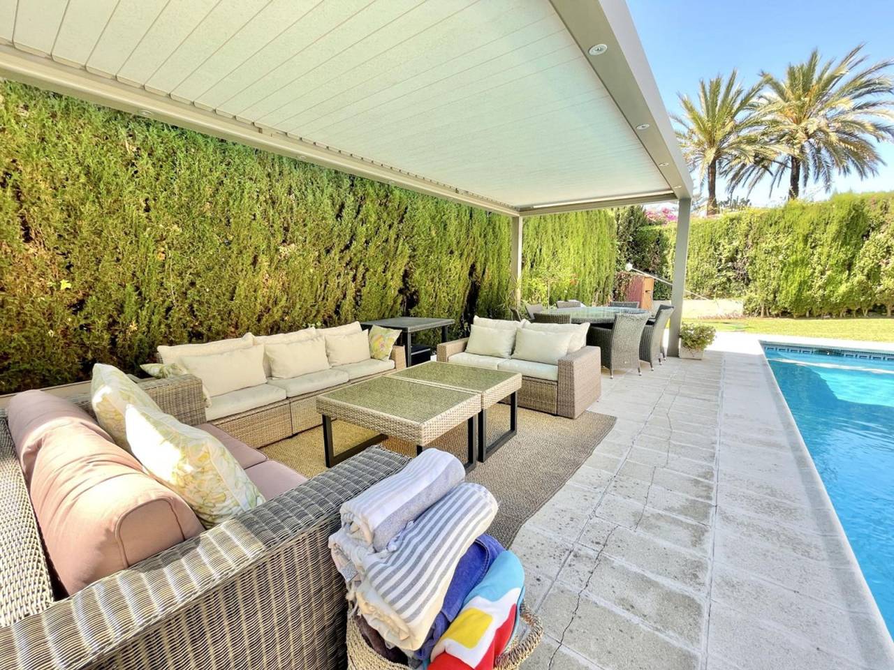 Stunning 7 bedroom villa with amazing indoor and outdoor space in Marbella West, Marbella