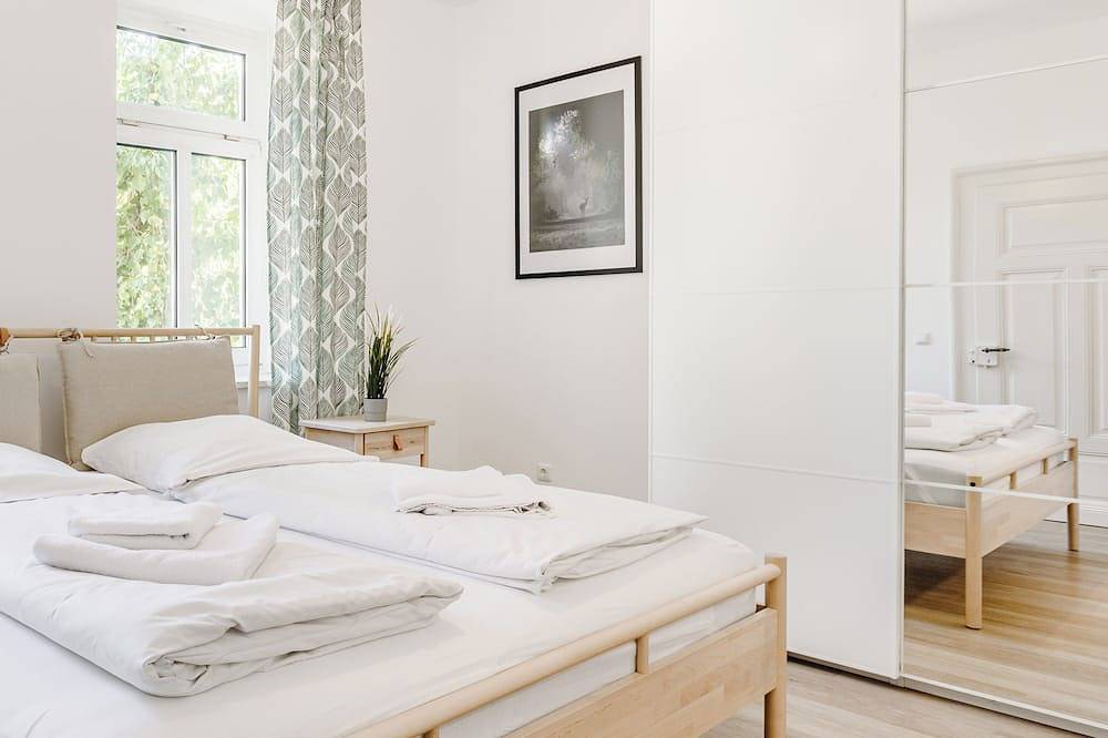 Ganze Wohnung, Altstadtwohnung - Neu in Kulmbach, Oberes Maintal - Coburger Land