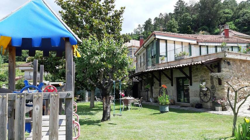 Casa rural para 2 personas, con Terraza y Jacuzzi además de Jardín y Piscina en Provincia de Orense - 2