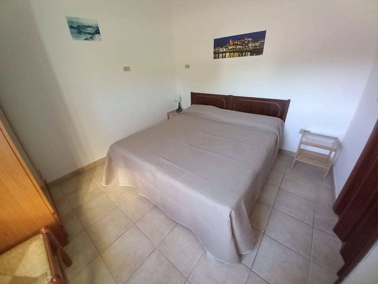 Casa Vacanze Ervilia appartamenti in Lungomare E. Mattei a 50 mt dalla spiaggia in Vieste, Gargano