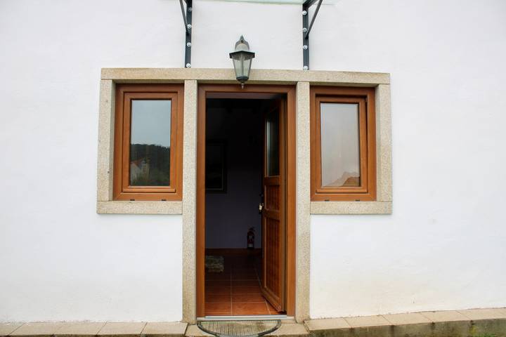 Apartamento estúdio para 3 pessoas, com piscina infantil e jardim em Distrito de Bragança