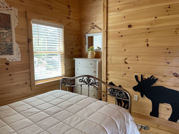 Vacation rental for 8 people, with hot tub and terrace in Sebago Lake