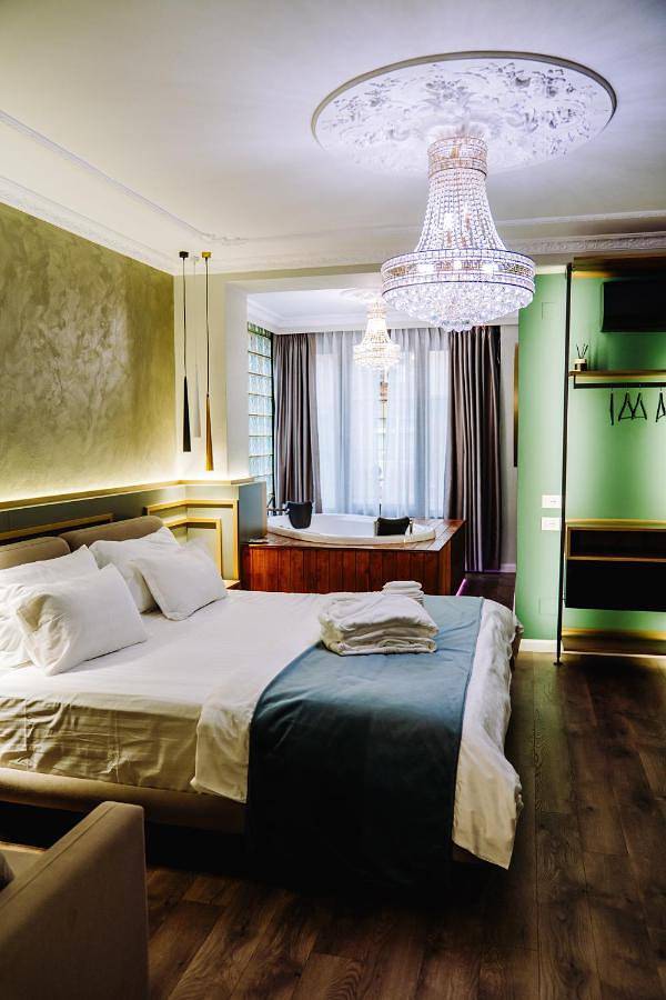 Maison d’hôte pour 2 personnes, avec Jacuzzi à Tirana
