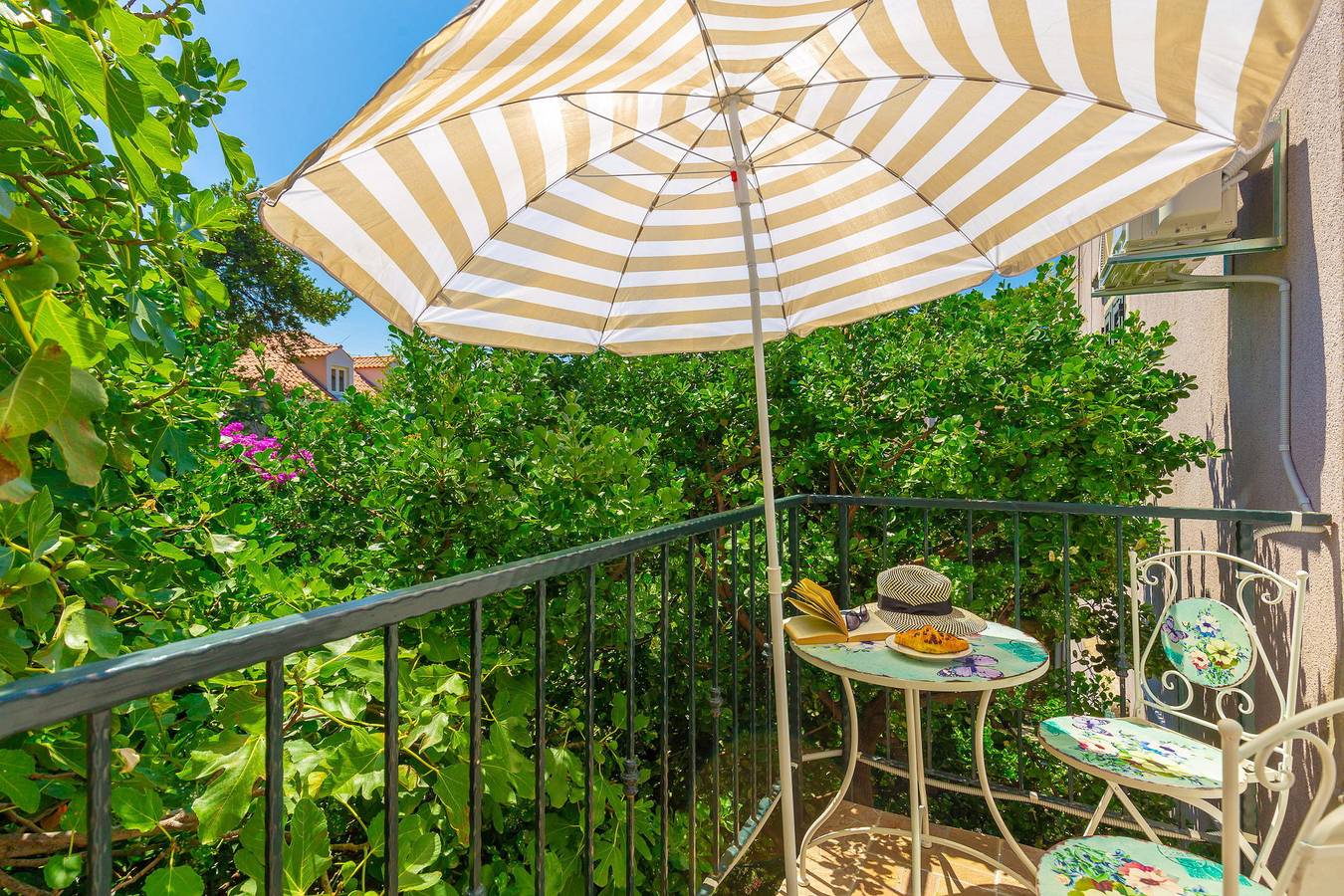 Ganze Wohnung, Ferienwohnung für 2 Personen mit Terrasse in Dubrovnik, Grad Dubrovnik