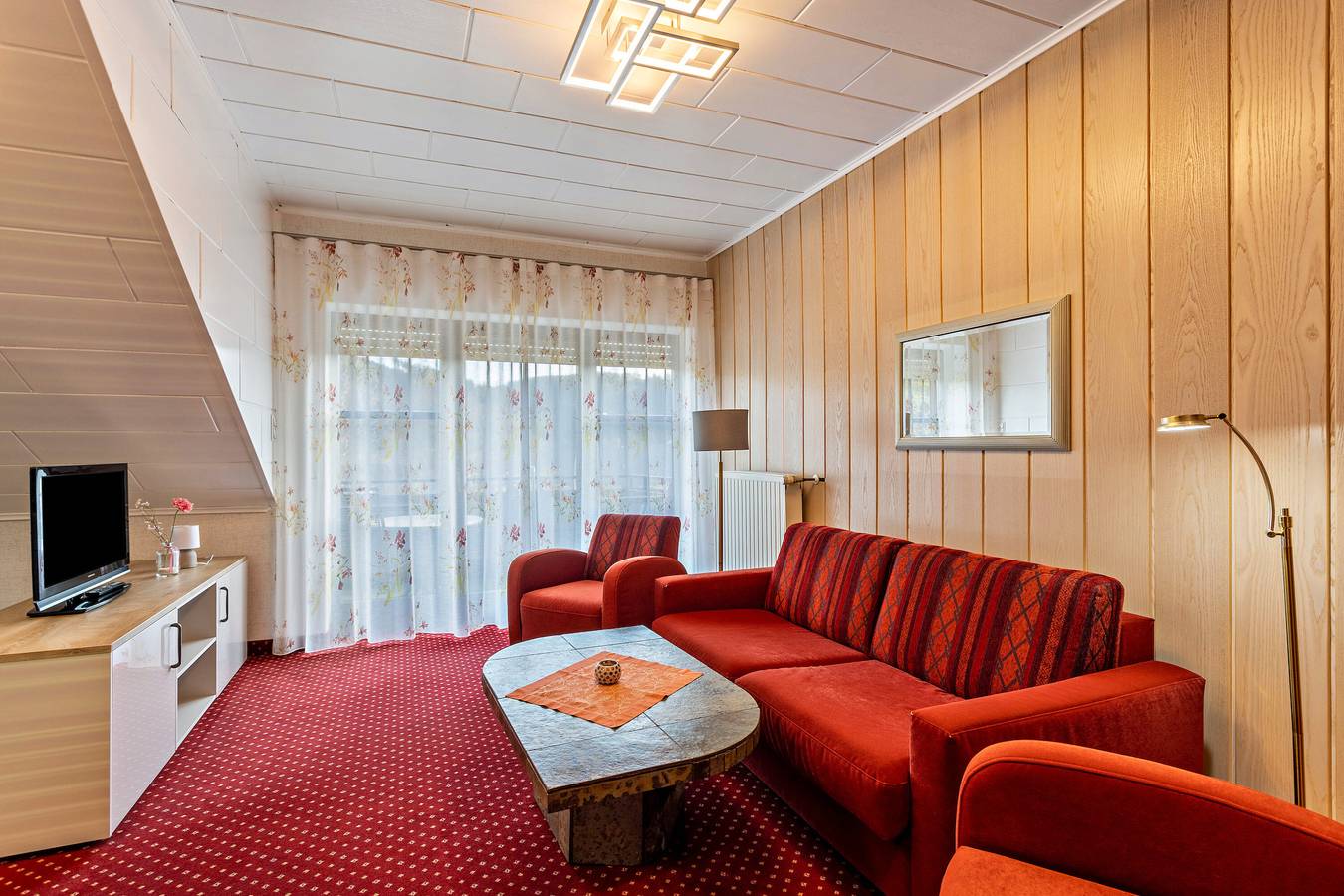 Ganze Wohnung, Ferienwohnung 'Appartment 7' mit Bergblick, Balkon und Wi-Fi in Willingen, die Mittelgebirge