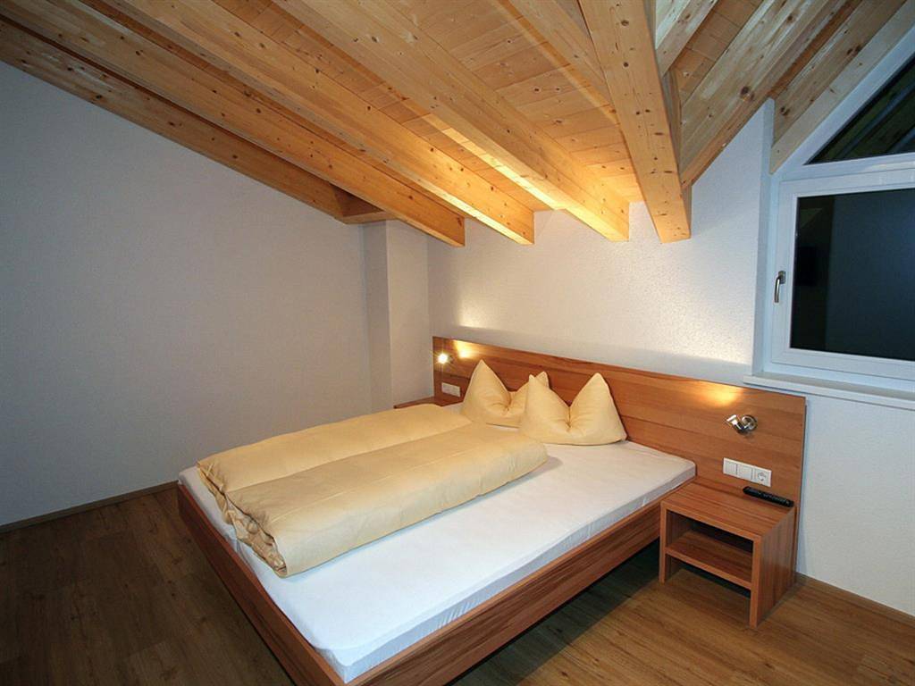Ganze Ferienwohnung, Apart Stella Alpina in Pettneu, Pettneu am Arlberg