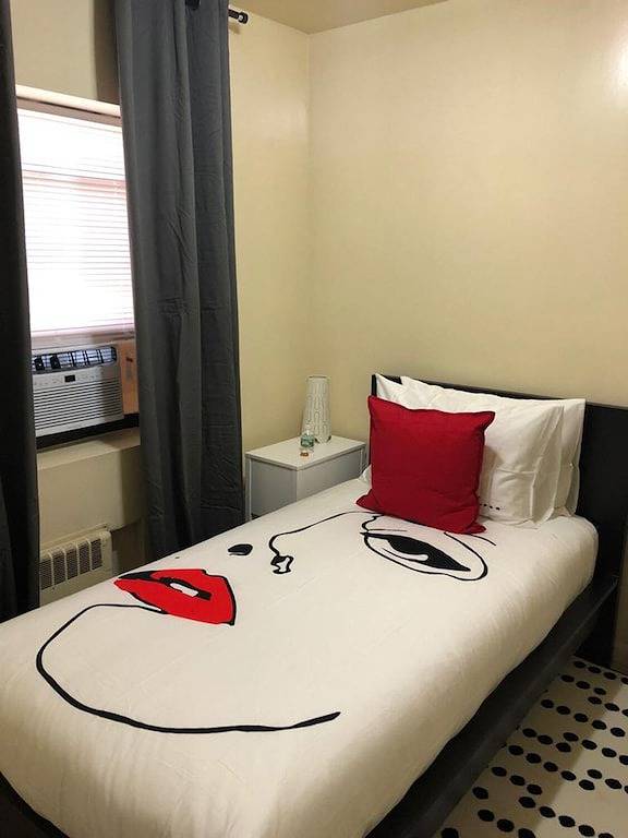 Ganze Wohnung, Cool Pop Art 2bed Apt-20min Nyc Parkplatz verfügbar in North Bergen, Hudson County