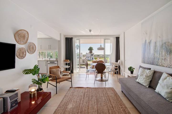 Apartamento de férias para 5 pessoas, com varanda e jardim em Cabanas de Tavira