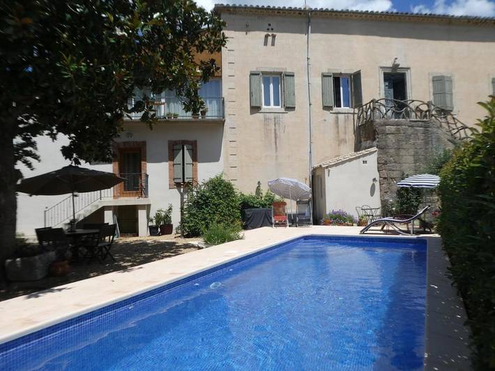 Chambre d’hôte pour 2 personnes, avec Terrasse ainsi que Jardin et Piscine