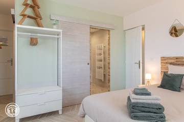 Chambre D’hôte pour 4 Personnes dans Annecy (commune), Haute-Savoie, Photo 4