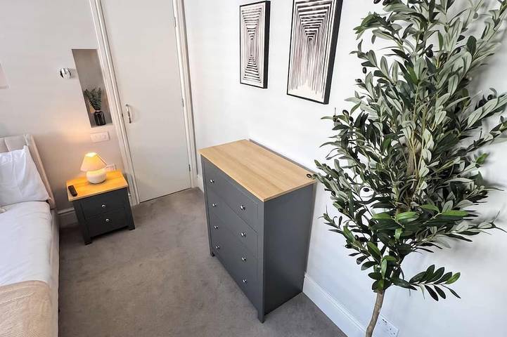 Appartement entier, Bright 2-Bed Garden Flat, Central Guildford in Guildford, Surrey