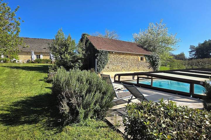 Location de vacances pour 12 personnes à Saint-Geniès