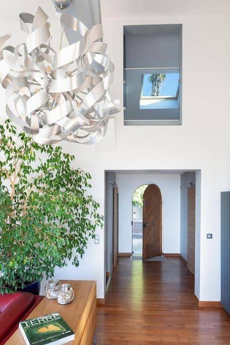 Location de vacances pour 16 personnes, avec vue et jardin ainsi que sauna et piscine, animaux acceptés dans Plage du Ruppione - 4