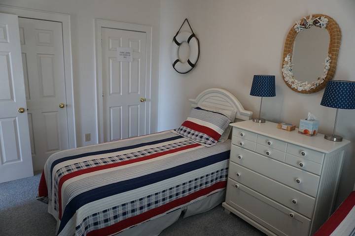 Vacation rental for 4 people, with balcony and pool in Hatteras Island