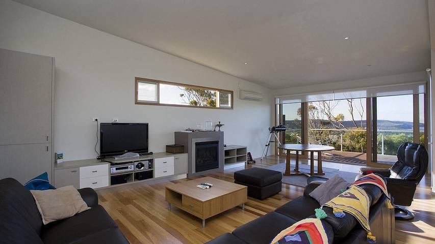 Holiday home for 12 people, with balcony in Anglesea