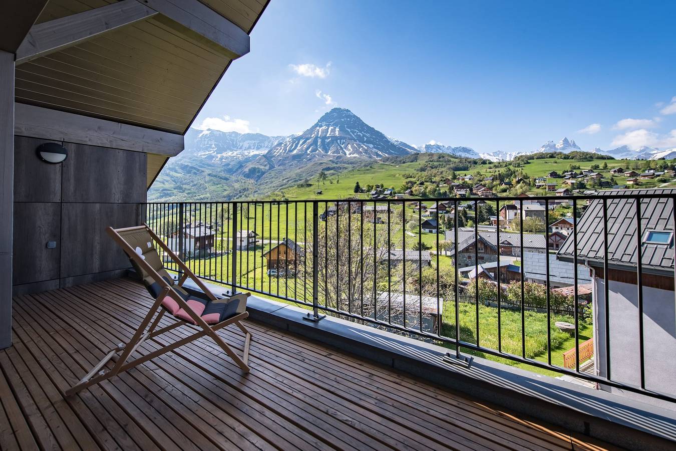 Apartamento entero, Dúplex | Cerca de las Pistas | Vista Panorámica in Albiez-Montrond, Región de Saint-Jean-de-Maurienne