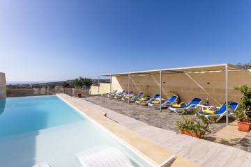 Hotel für 2 Personen, mit Meerblick und Terrasse sowie Pool, kinderfreundlich in Gozo