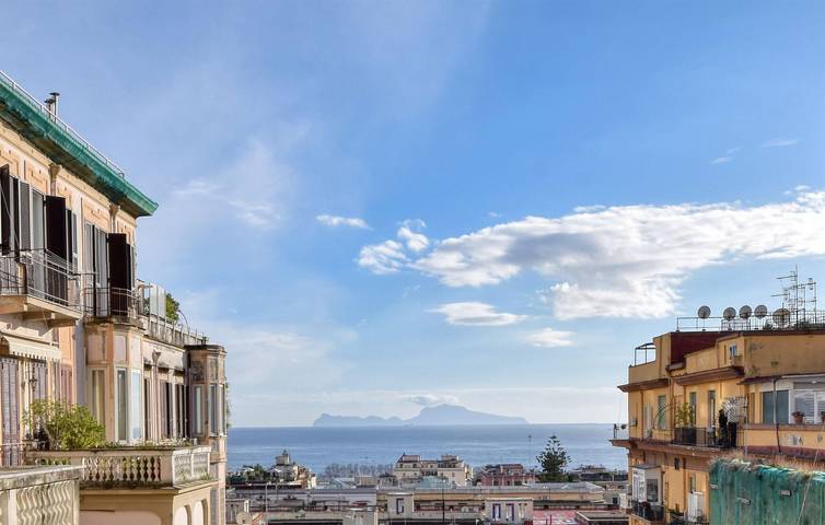 Vacation rental for 5 people in Naples