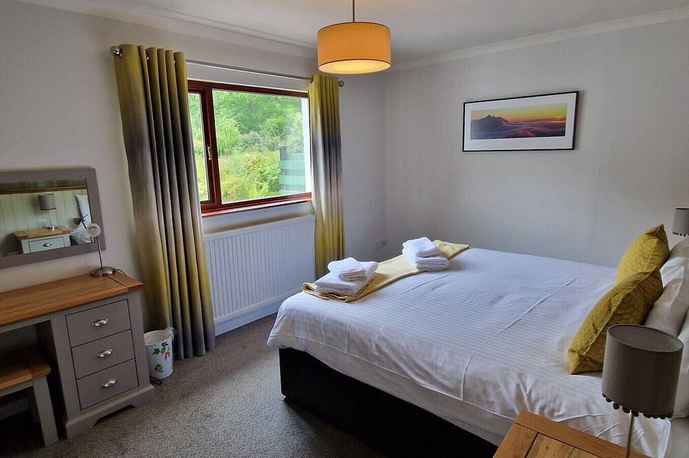 Cherry Tree Cottage in Glencoe in Glencoe, Highlands