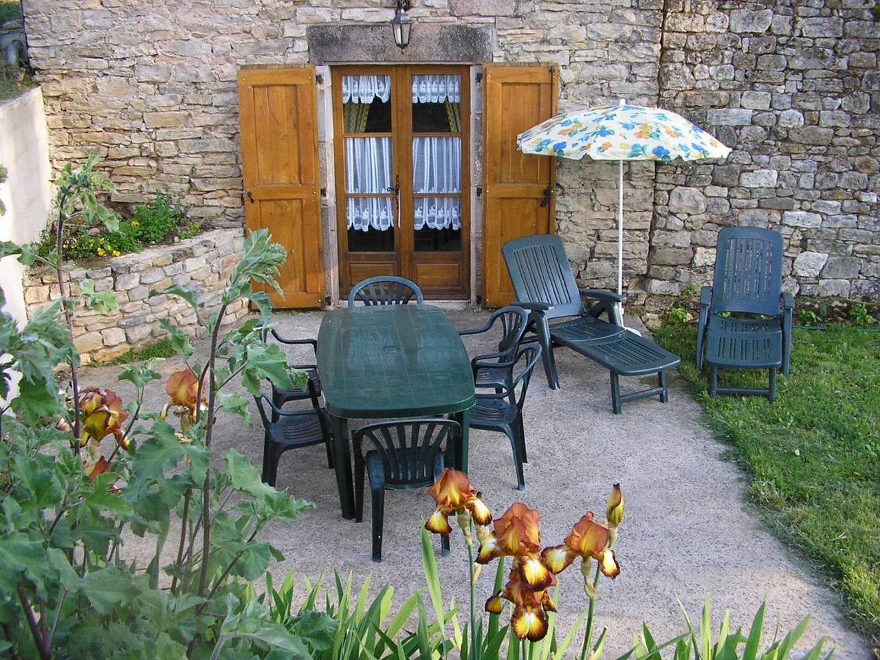 Gîte für 6 Personen mit Terrasse in Tonnac, Albi und Umgebung