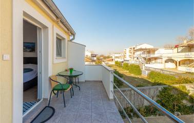 Holiday Apartment for 2 People in Nin, Zadar, Photo 1