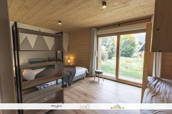 Veliski-Lodge, a chalet for rent in Haute-Maurienne in Bramans, Saint-Jean-de-Maurienne region