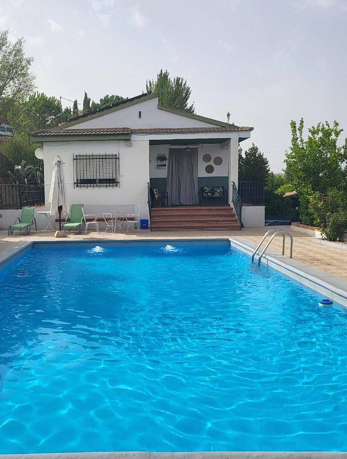 Casa rural para 6 personas, con Terraza y Jardín además de Piscina y Vistas en El Padul - 2