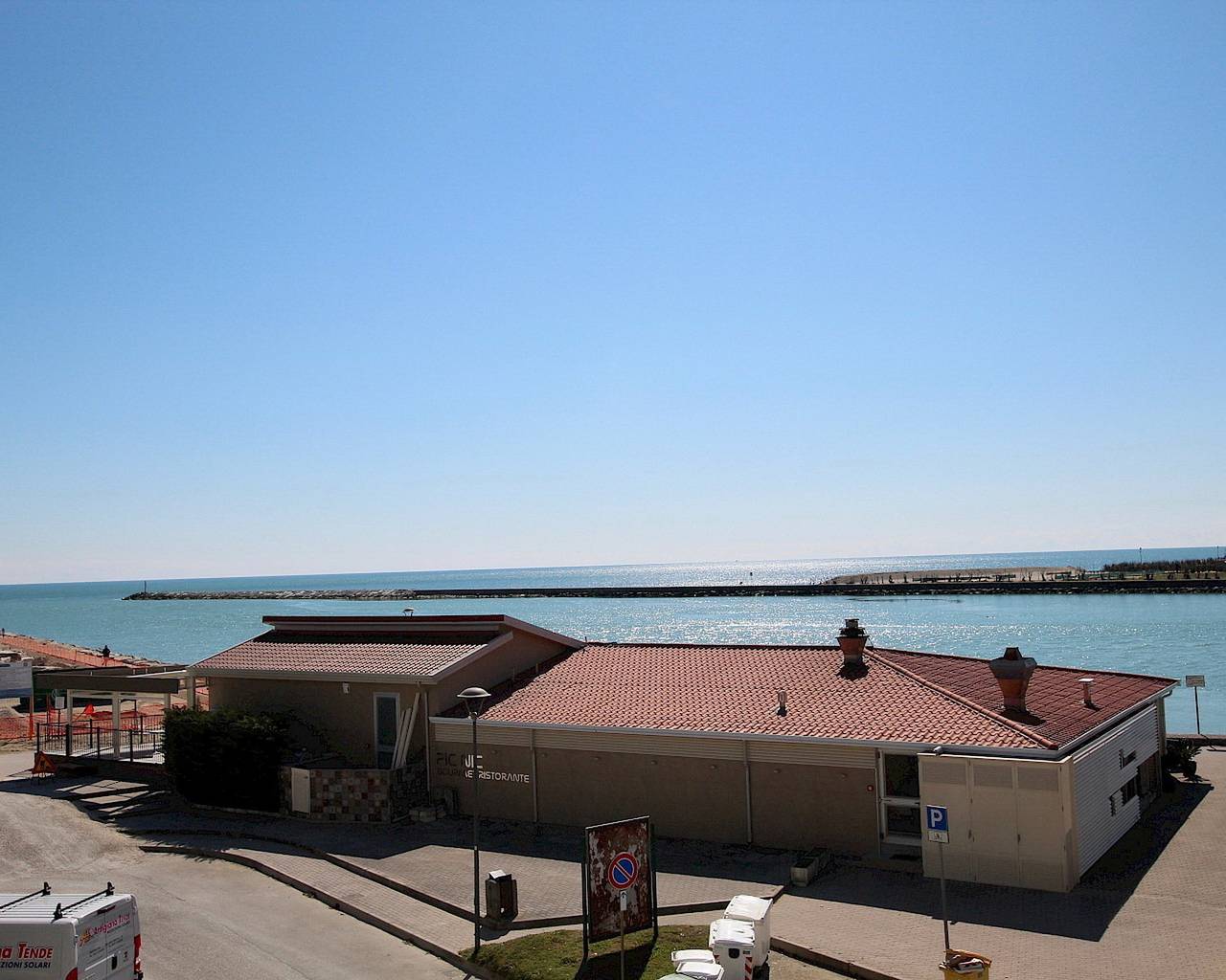 Geheel vakantieappartement, Onda Azzurra B8 in Caorle, Provincie Venetië