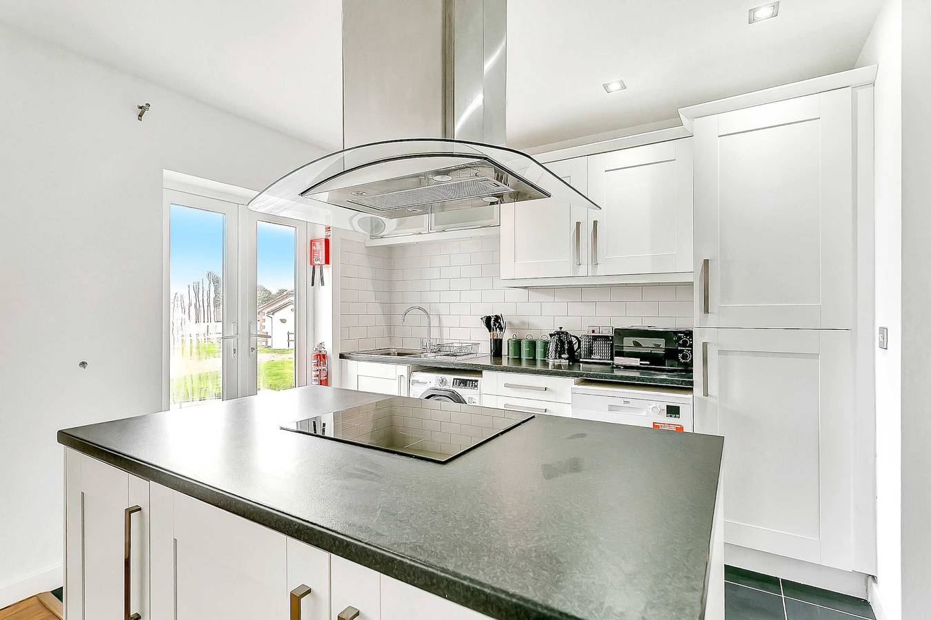 Bright   Modern 2Bed Holiday Chalet nr Sidmouth in Branscombe, Jurassic Coast