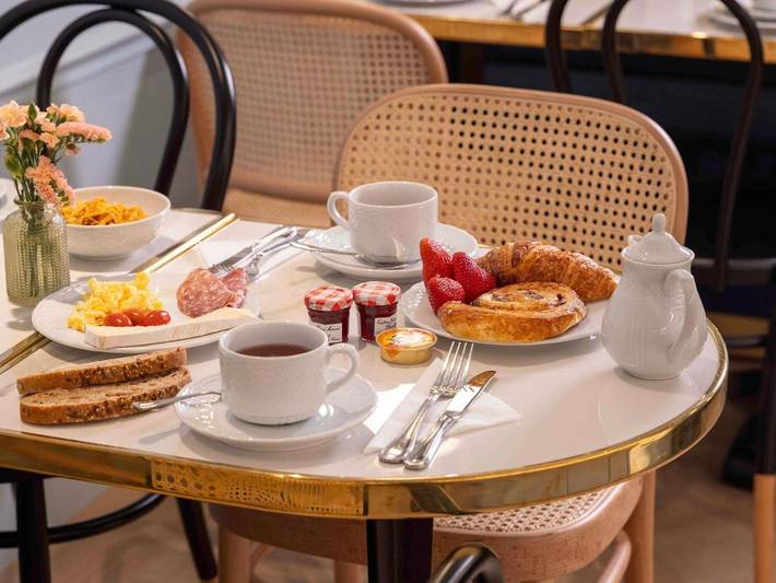 Hôtel pour 2 personnes, avec terrasse dans Sorbon - 3