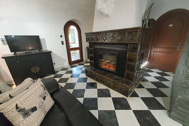 Appartement de vacances pour 4 personnes, avec Terrasse ainsi que Jardin et Piscine
