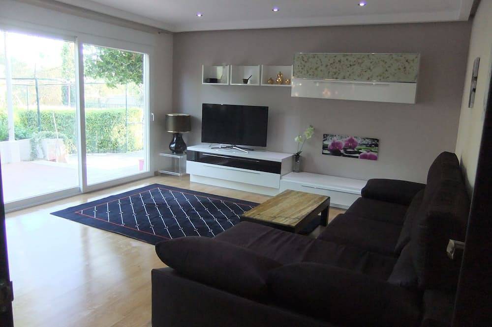 Villa villa lla Serreta in El Barrio, Alicante