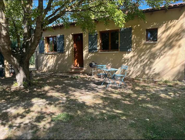 Gîte pour 2 personnes, avec jardin à Châteauneuf-de-Gadagne - 4