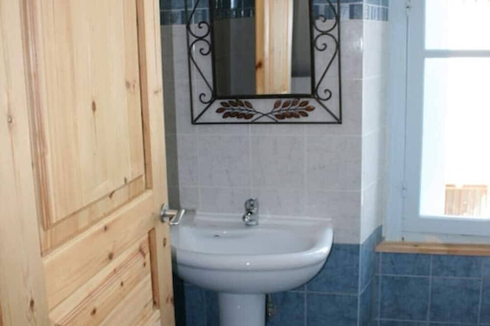 Perfect holiday home in the centre of gorgeous Methoni in Methoni, Messenia