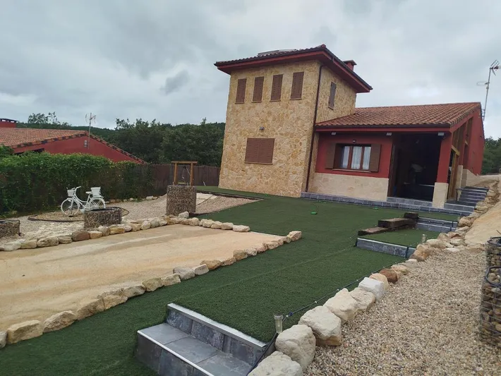 Casa de vacaciones para 8 personas, con jardín y vistas, Se admiten mascotas - 1