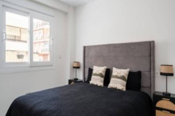 Ganze Wohnung, Renovated Apartment in Estepona’s Old Town, Just 150 Metres from the Beach in Estepona Old Town, Estepona