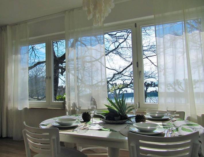 Ferienwohnung für 4 Personen, mit Balkon und Seeblick sowie Ausblick in Konstanz