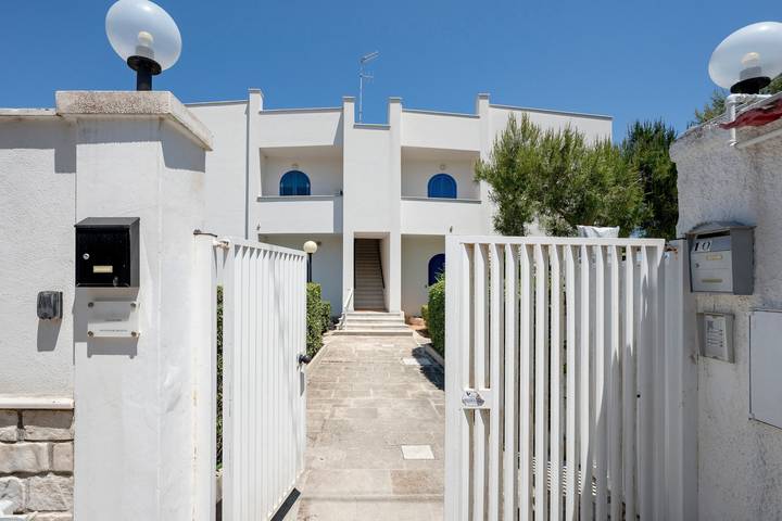 Trullo per 5 persone, con Balcone e Giardino in Puglia