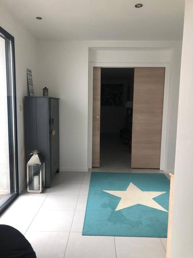 Villa pour 7 personnes, avec jardin et piscine