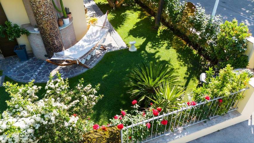 Chambre d’hôte pour 2 personnes, avec vue et jardin à Misano Adriatico