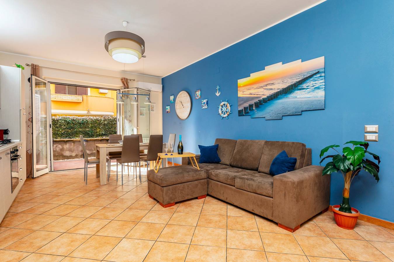Appartement entier, Appartement 'Casa Vacanze Indaco' avec vue sur montagne, Wi-Fi et climatisation in Mascali, Province de Catania