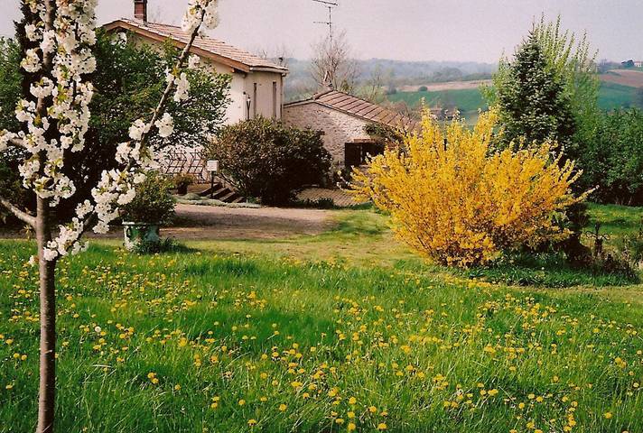 Gîte pour 6 personnes, avec terrasse, animaux acceptés à Mauvezin-sur-Gupie