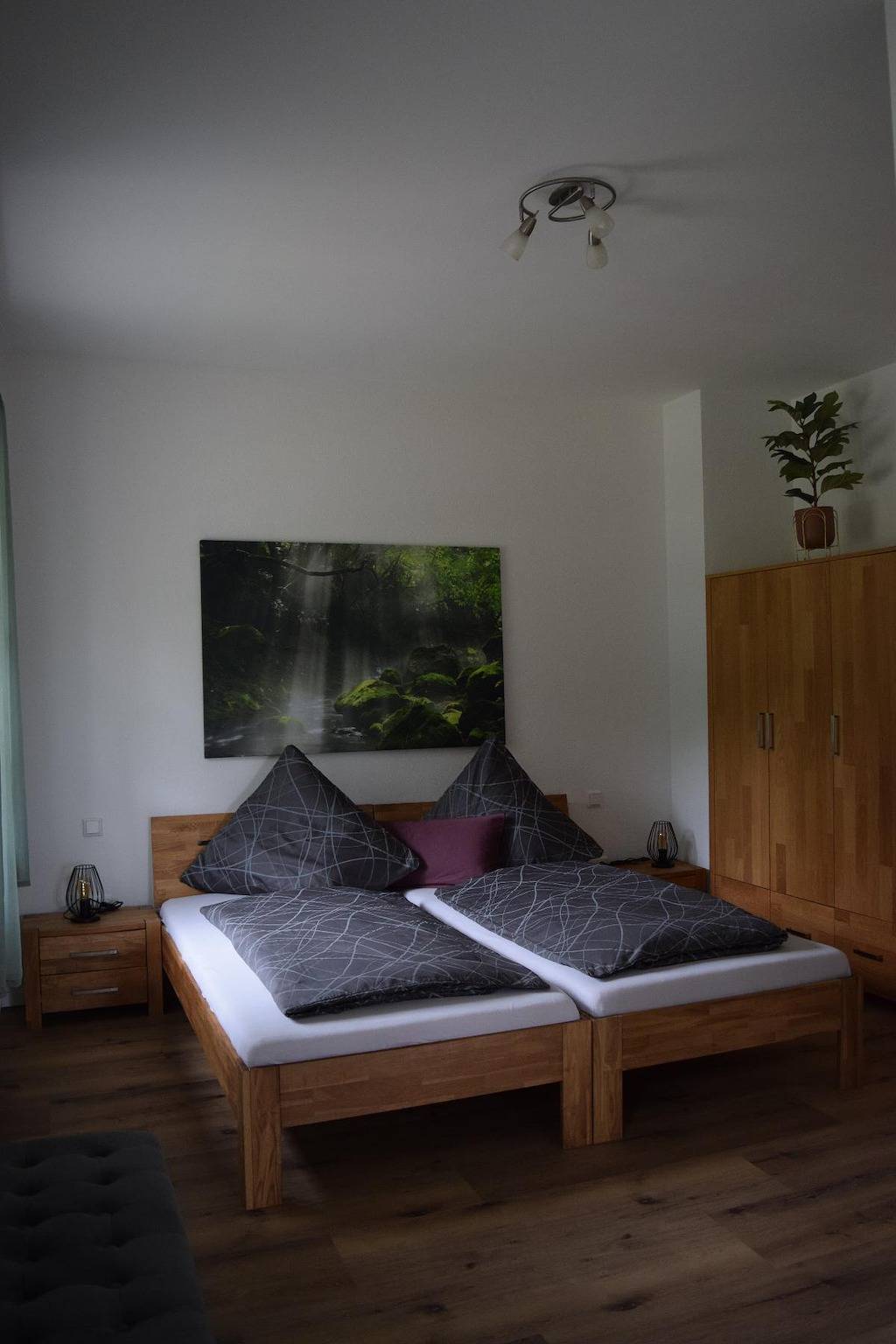 Nickis Gleis - Appartement Waldbahn in Grafenau, Ostbayern
