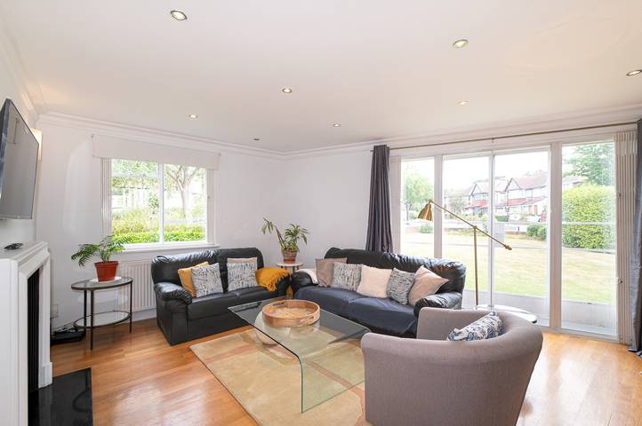 Apartment for 4 people in Ealing
