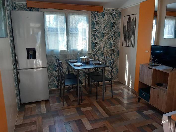 Camping pour 4 personnes, avec jardin et piscine dans Haute-Garonne - 2