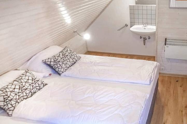 Ferienhaus für 6 Personen, mit Sauna und Whirlpool in Kirchheim - 2