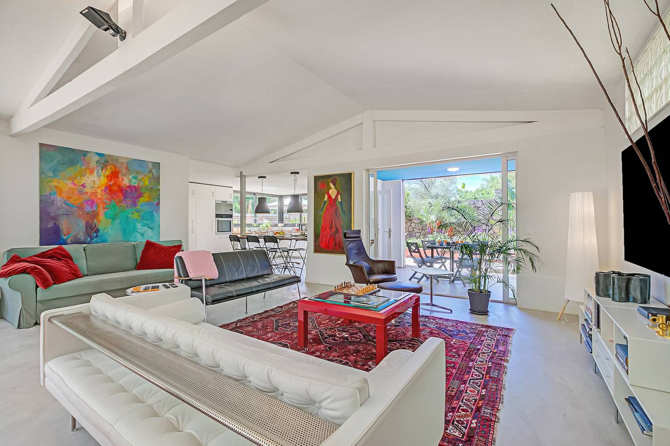 Artful Loft Retreat - Terrace, Parking in Antibes, Mediterranean Coast (France)