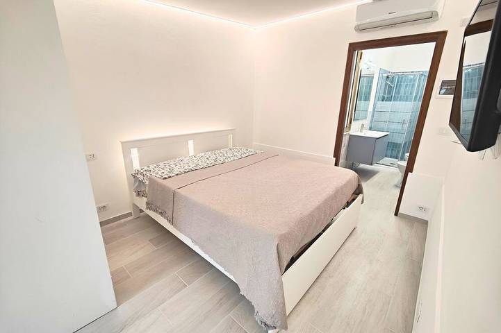 (The Little Place) House in Marina, Garden and Veranda in Massa (Italie), Riviera Italienne