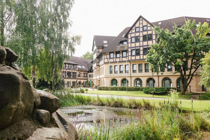 Hotel für 2 Personen, mit Terrasse und Sauna in Raben Steinfeld
