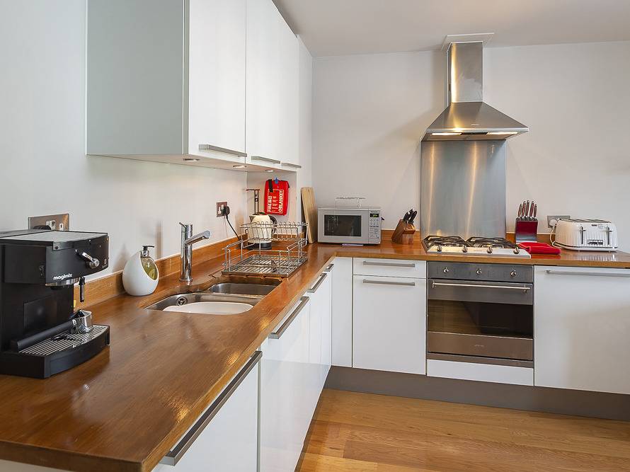 Entire apartment, 44 Dart Marina in Dartmouth, Devon